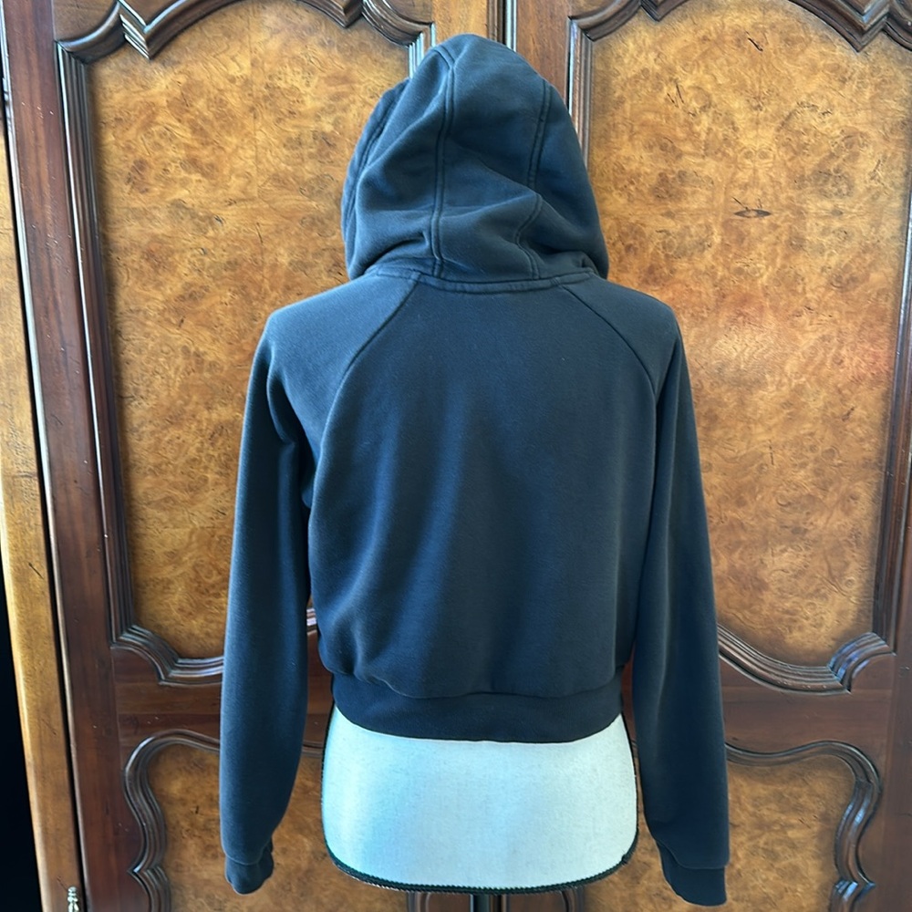 Adidas Trefoil Cropped Hoodie - Picture 15 of 16